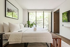Wynwood House Schiller