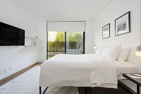 Wynwood House Schiller