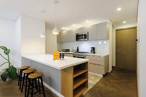 Wynwood House Schiller
