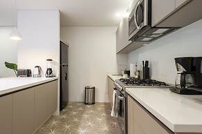Wynwood House Schiller