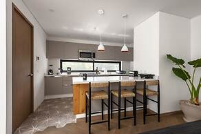 Wynwood House Schiller