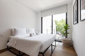 Wynwood House Schiller
