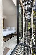 Wynwood House Schiller