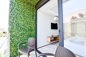 OP downtown studio by Casago