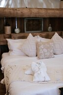 Whispering Springs Wilderness Retreat