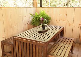 Whispering Springs Wilderness Retreat