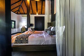 Surya Melasti Beach Villa