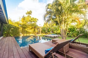 Surya Melasti Beach Villa