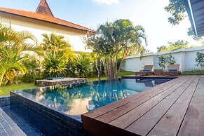 Surya Melasti Beach Villa
