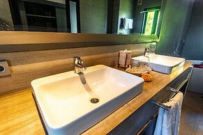Surya Melasti Beach Villa