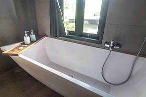 Surya Melasti Beach Villa