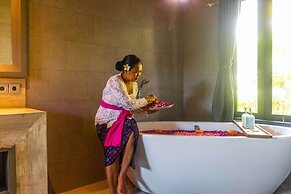 Surya Melasti Beach Villa