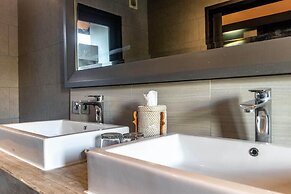 Surya Melasti Beach Villa