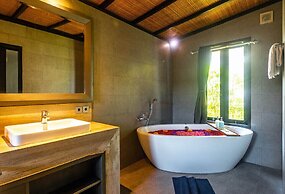 Surya Melasti Beach Villa