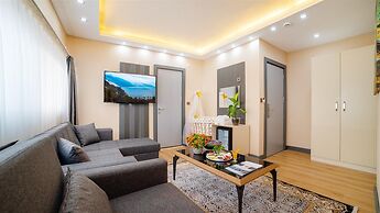 Marina Homes