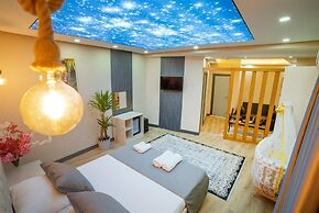 Marina Homes