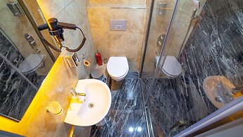 Marina Homes