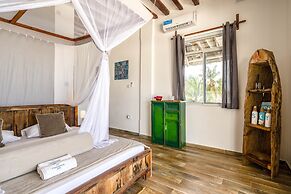 CInnamon Hotel