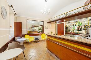 HOTEL CASTELLO