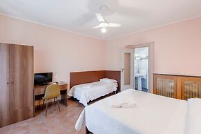 HOTEL CASTELLO