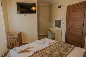 Cunda Demir Otel