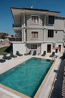 Cunda Demir Otel