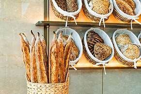 The Lana - Dorchester Collection