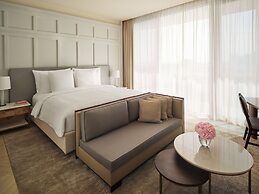 The Lana - Dorchester Collection