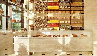 The Lana - Dorchester Collection
