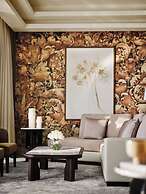 The Lana - Dorchester Collection