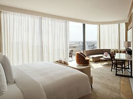 The Lana - Dorchester Collection