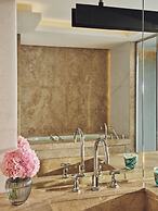 The Lana - Dorchester Collection