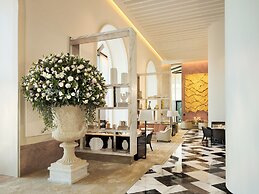 The Lana - Dorchester Collection