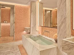 The Lana - Dorchester Collection