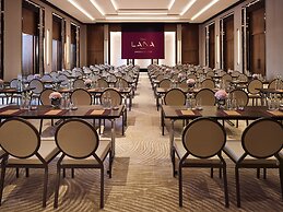 The Lana - Dorchester Collection