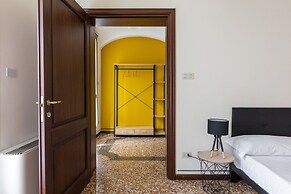Strada Maggiore Apts by Wonderful Italy