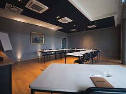 Greet Hotel Cernay Mulhouse