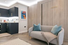 Urban Chic - Nevern