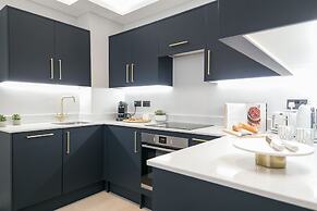 Urban Chic - Nevern