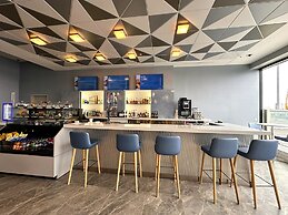 Great Canadian Casino Resort Toronto