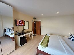 V Check Inn Sukhumvit 22