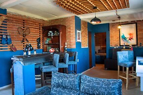 Antique Hotel