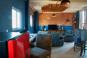 Antique Hotel
