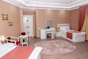 The Royal Hotel