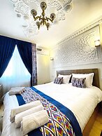 Bobosh Hotel