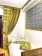 Bobosh Hotel