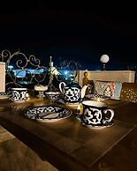 Bobosh Hotel