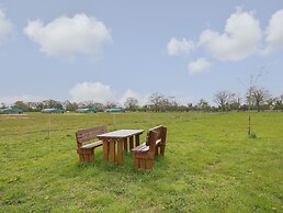 Honeybee Retreat