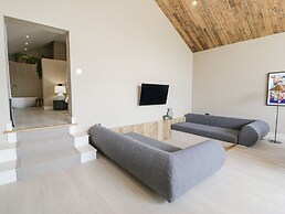 The Barn