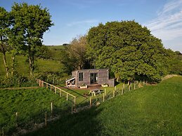 Red Oaks Shepherds hut